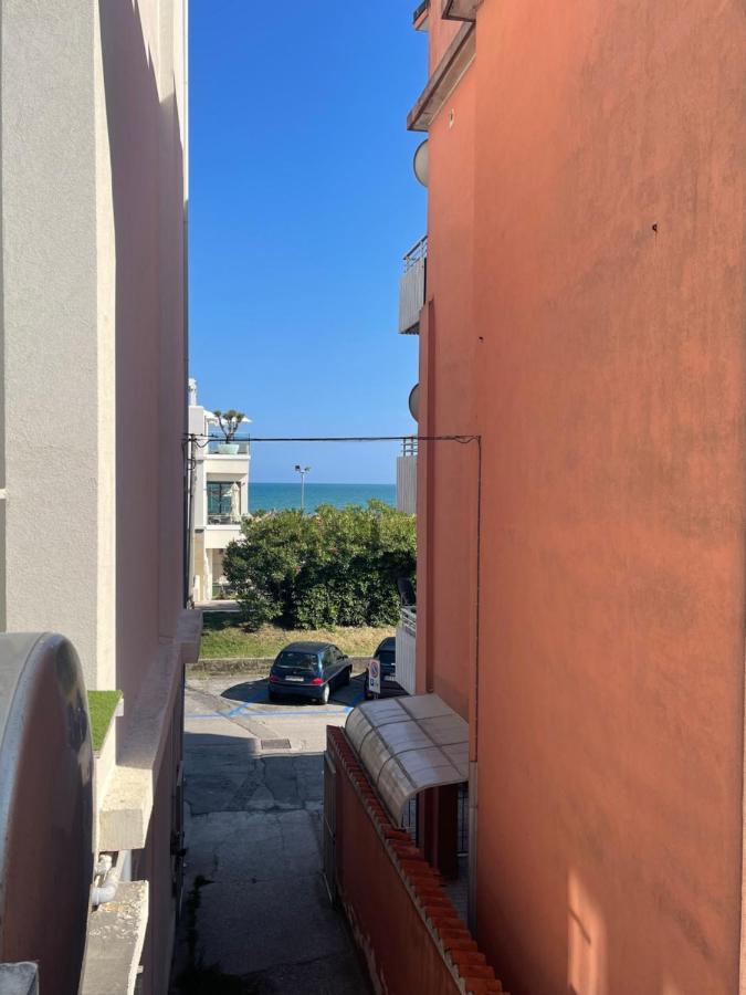 Appartamenti La Conchiglia Caorle Buitenkant foto